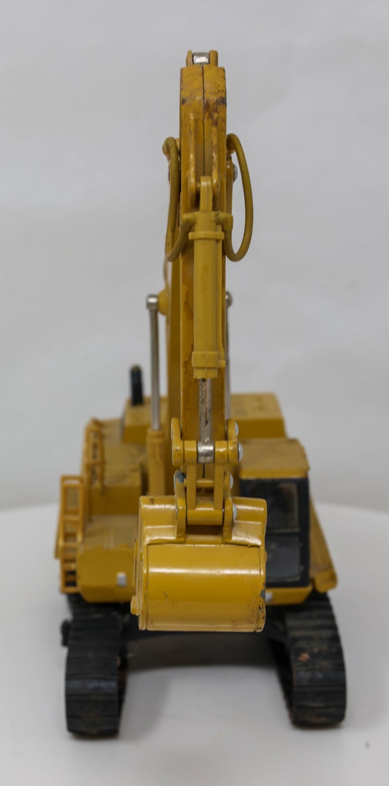 Preowned Norscot Caterpillar CAT 365BL Excavator Die-cast Model 1:50 Scale 55058