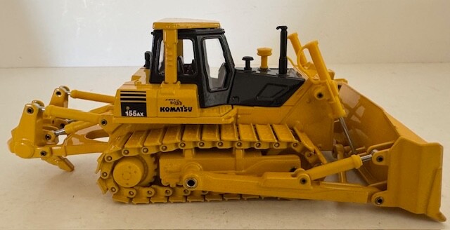 1:50 Komatsu D155AX-5 Avance Bulldozer Full Cab Diecast Model By Joal