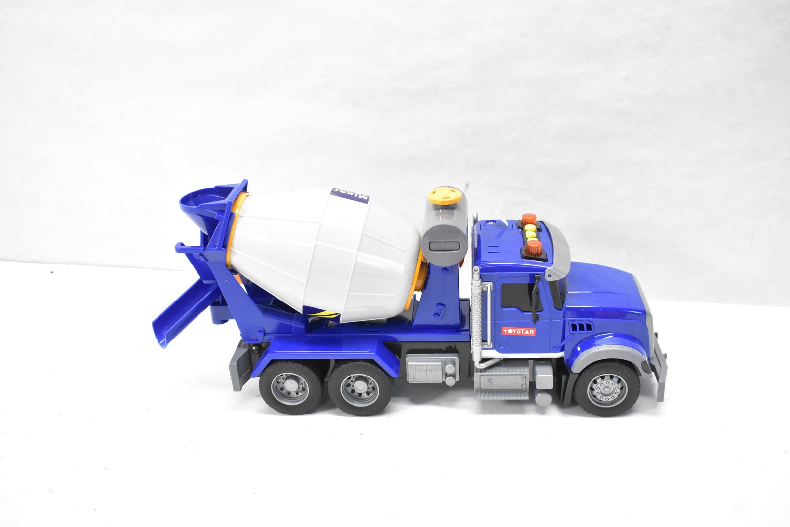 ToyStar Blue Cement Mixer Truck Toy Construction Vehicle Kids Battery Operated