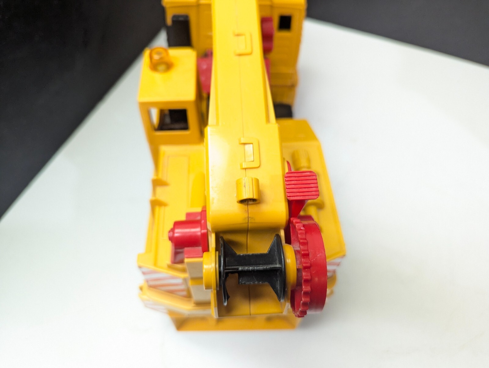 1/16 Scale Plastic BRUDER MAN YELLOW TELE-CRANE TC 4500 TGA-41.440n READ