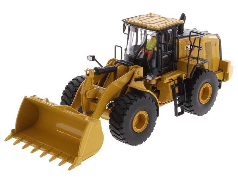 Die cast Masters Caterpillar 966 Wheel Loader 85686 1:50