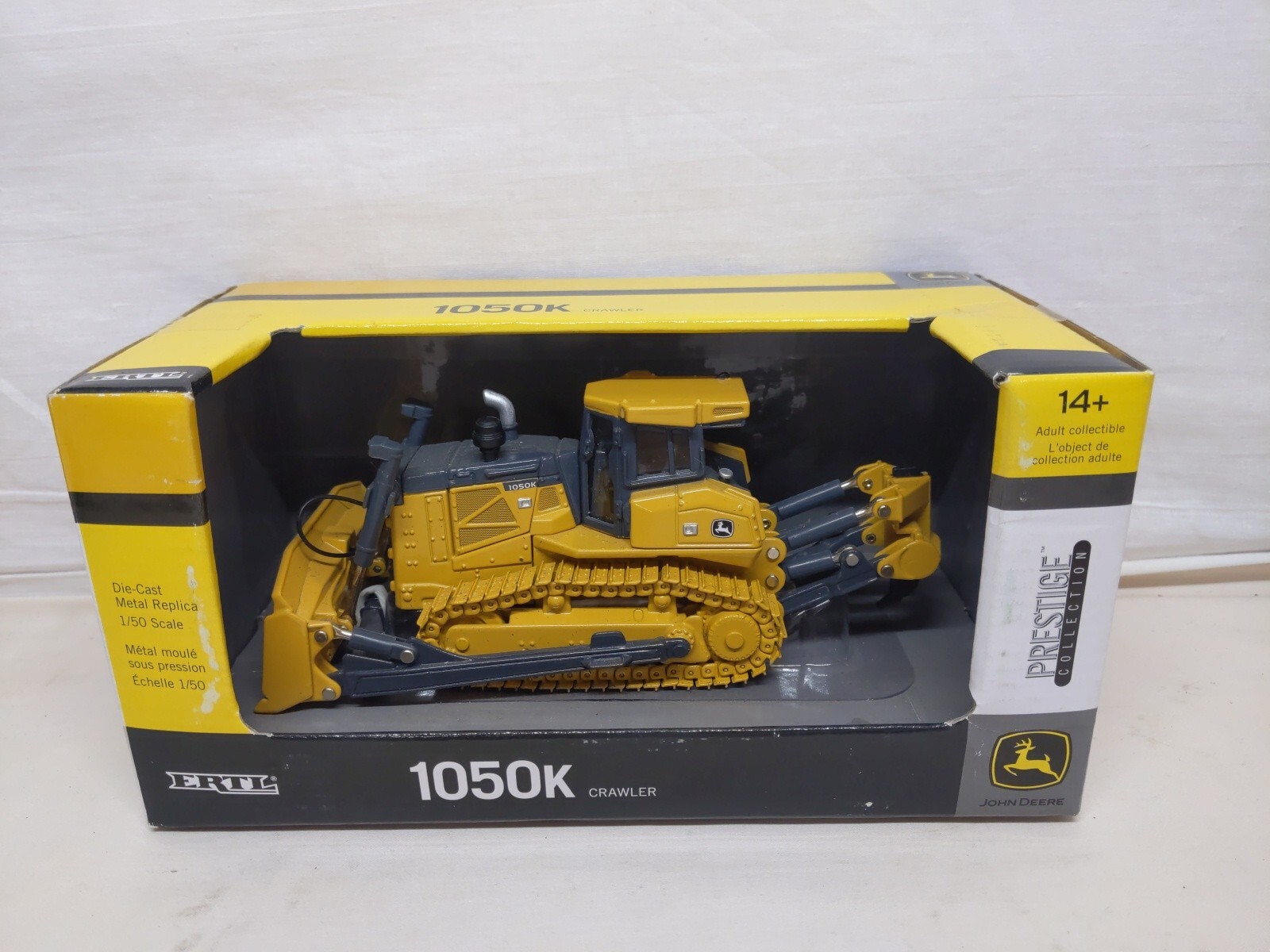 Ertl John Deere 1050K Bulldozer 1/50 Construction Toy