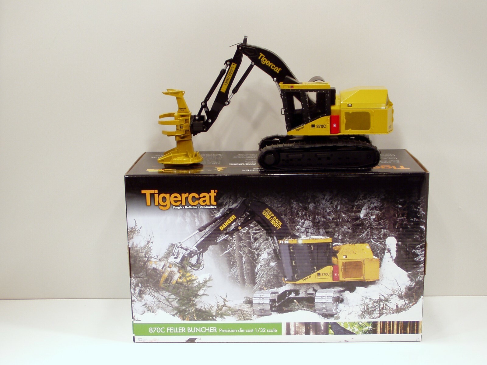 Tigercat 870C Feller Buncher – 1/32 – MIB – Diecast – Logging