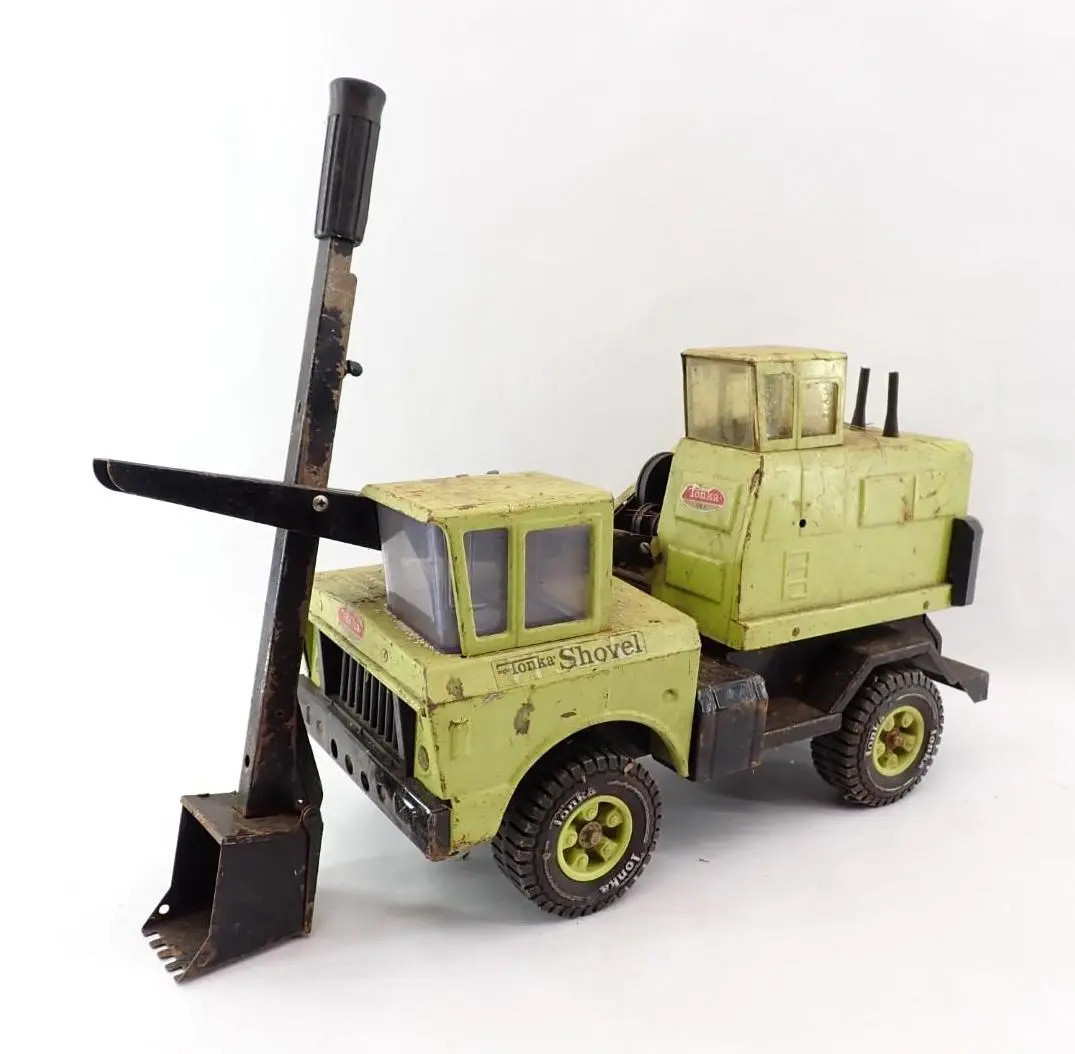 Green Tonka Mighty Shovel 3930 17” Pressed Steel 1970s Vintage Euclid Lime