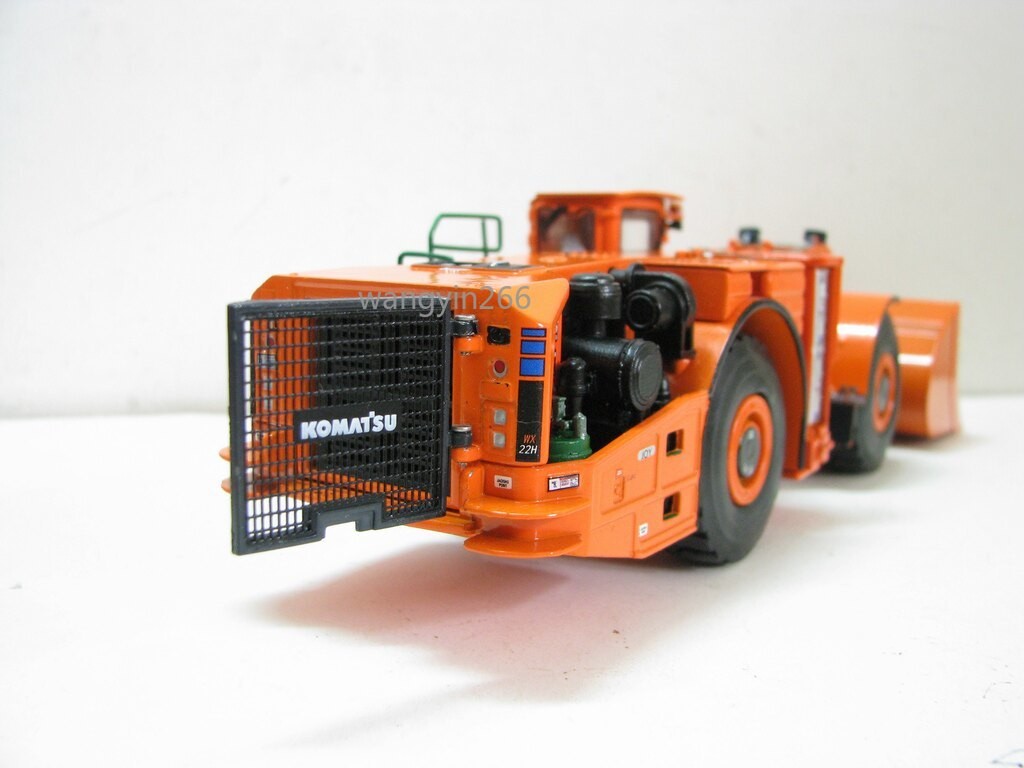 Komatsu 1/50 WX22H Hybrid Underground Mining Loader LHD Scale Construction Model