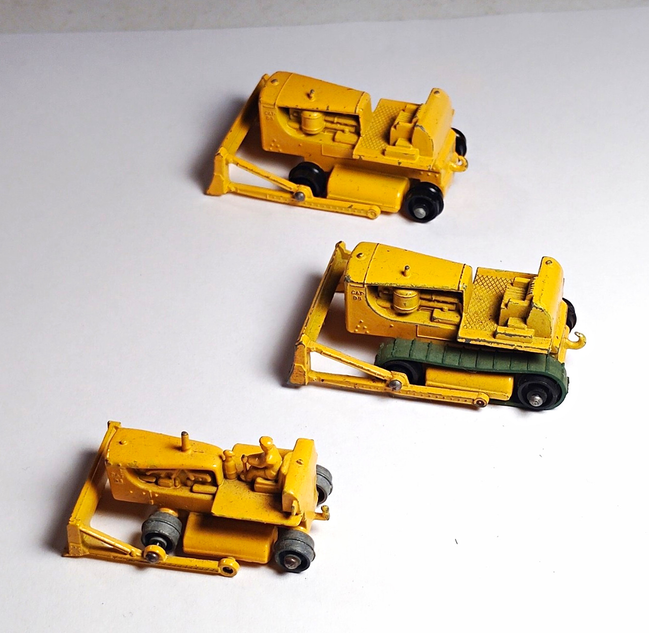 Matchbox Lesney Lot Of 3 Caterpillar Dozers Diecast 1/64