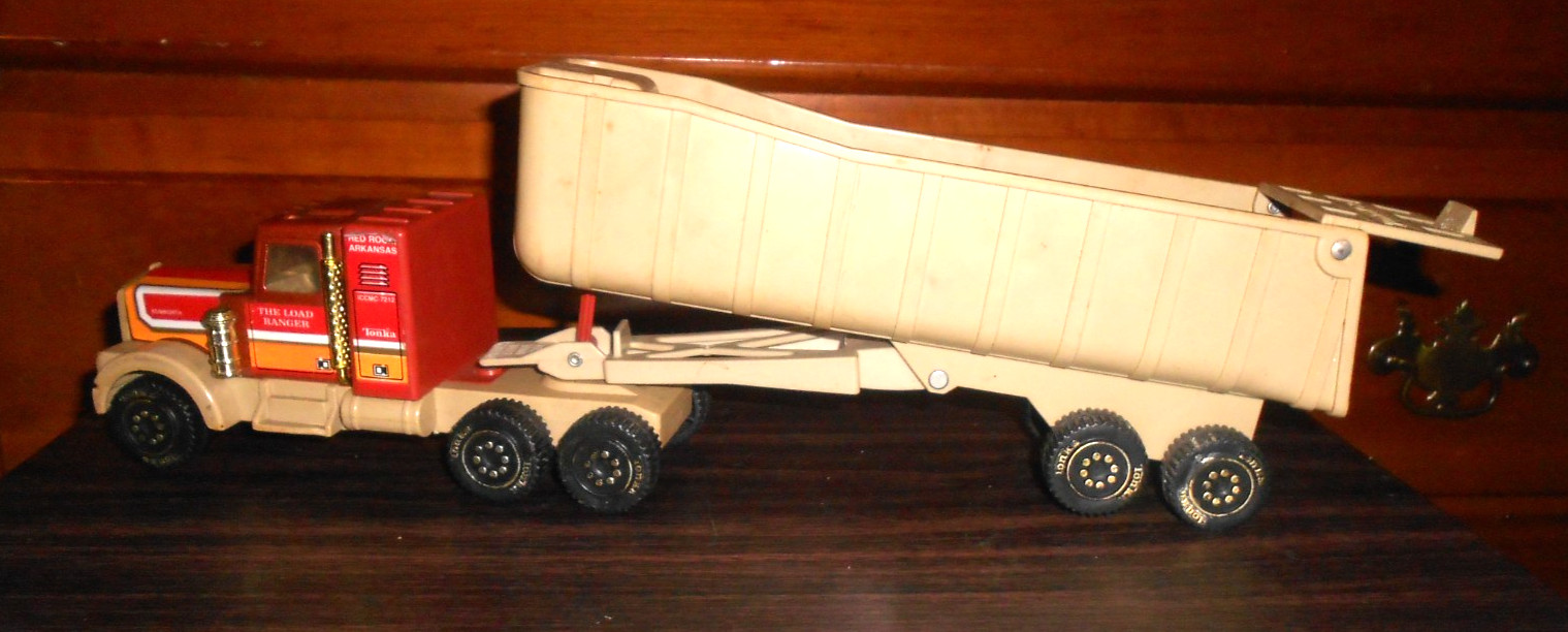Vintage Tonka The Load Ranger Kenworth Semi Truck With Dump Trailer