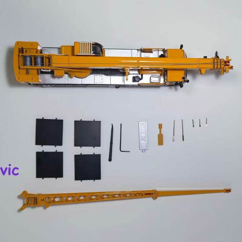 XCMG XCT50G5-1 1:50 Scale Truck Crane Diecast Model Ornament Collection Gift