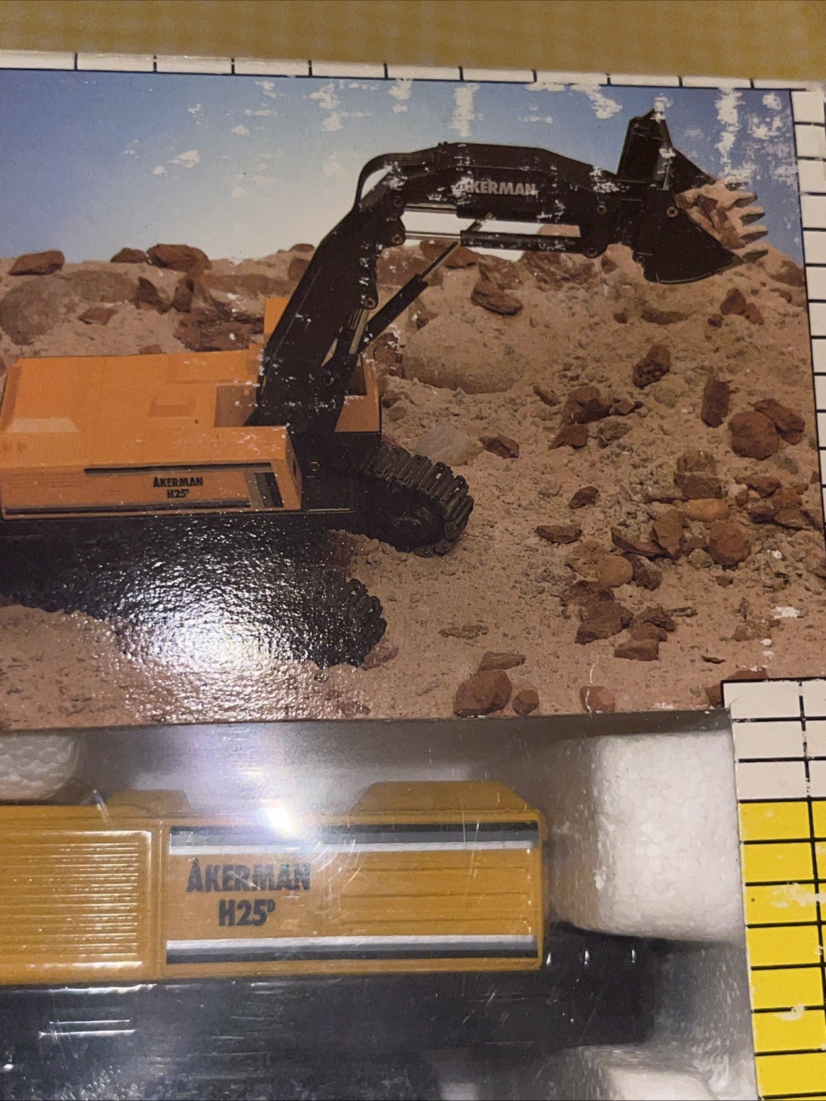 Akerman H25D Front Shovel – Joal 1:50 Scale Diecast Model #172 New