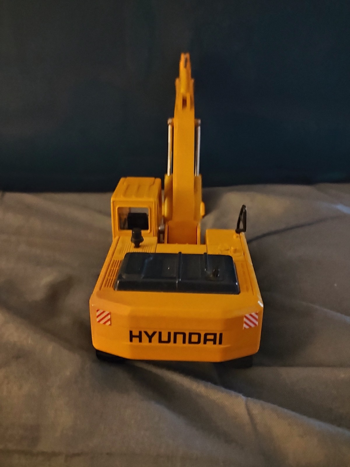Hyundai Robex 290LC-7 Excavator 1:50 Scale