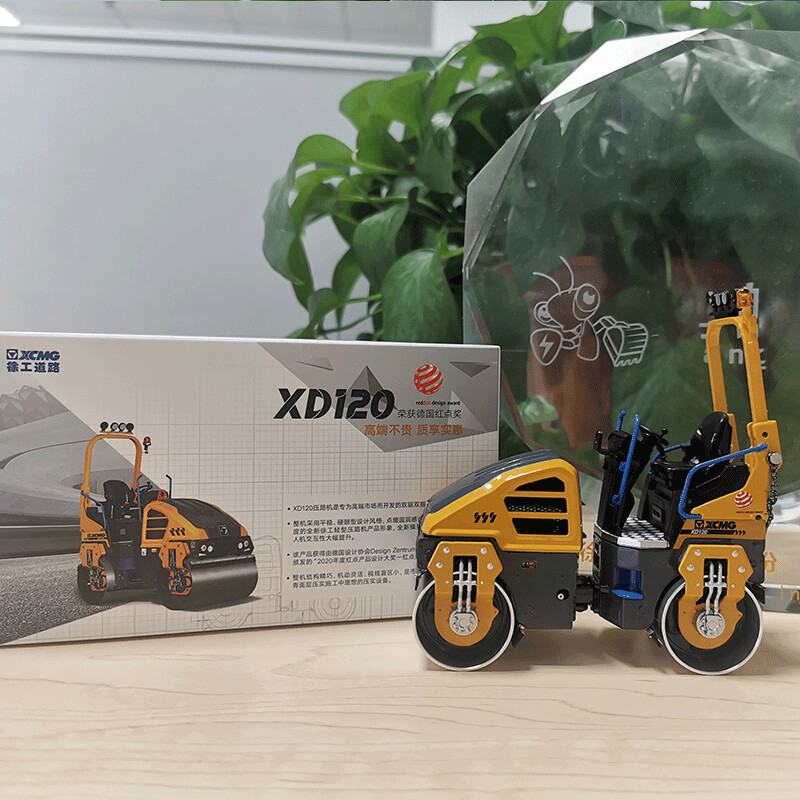 XCMG XD120 Road Roller 1:25 Scale Construction Diecast Model