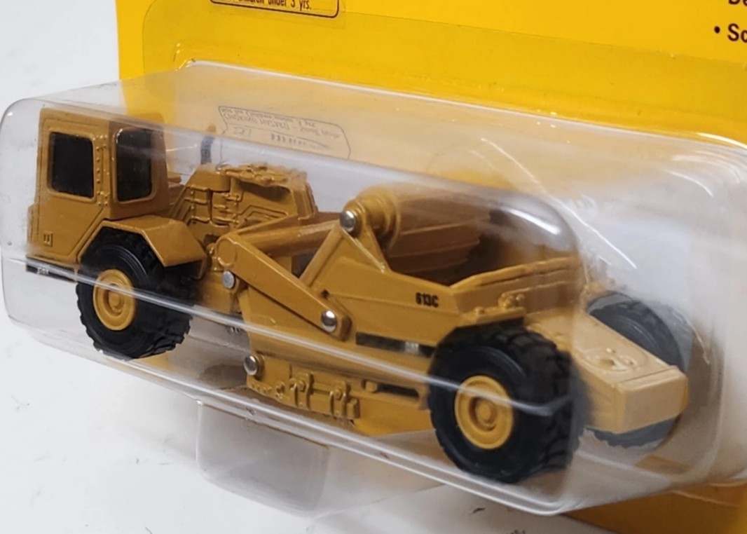 Caterpillar CAT 613C Scraper / Earth Mover By Norscot 1/64 Scale