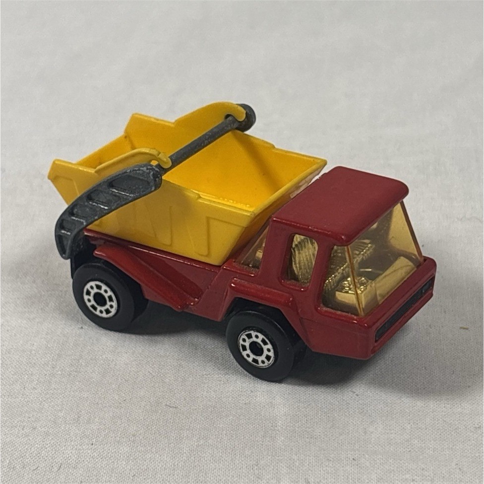 Matchbox Lesney Superfast Skip Truck #37 1976.