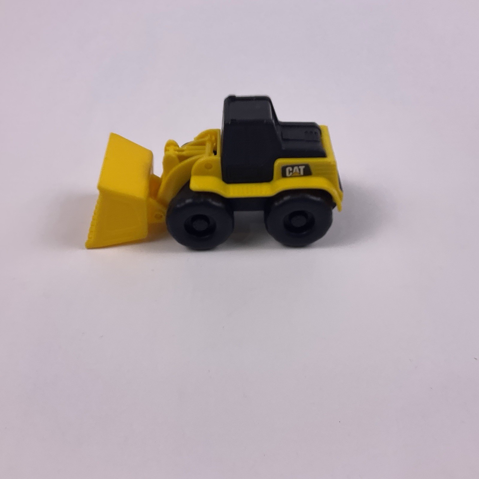 Plastic CAT Construction Work Toy Truck Vehicle Pre Owned