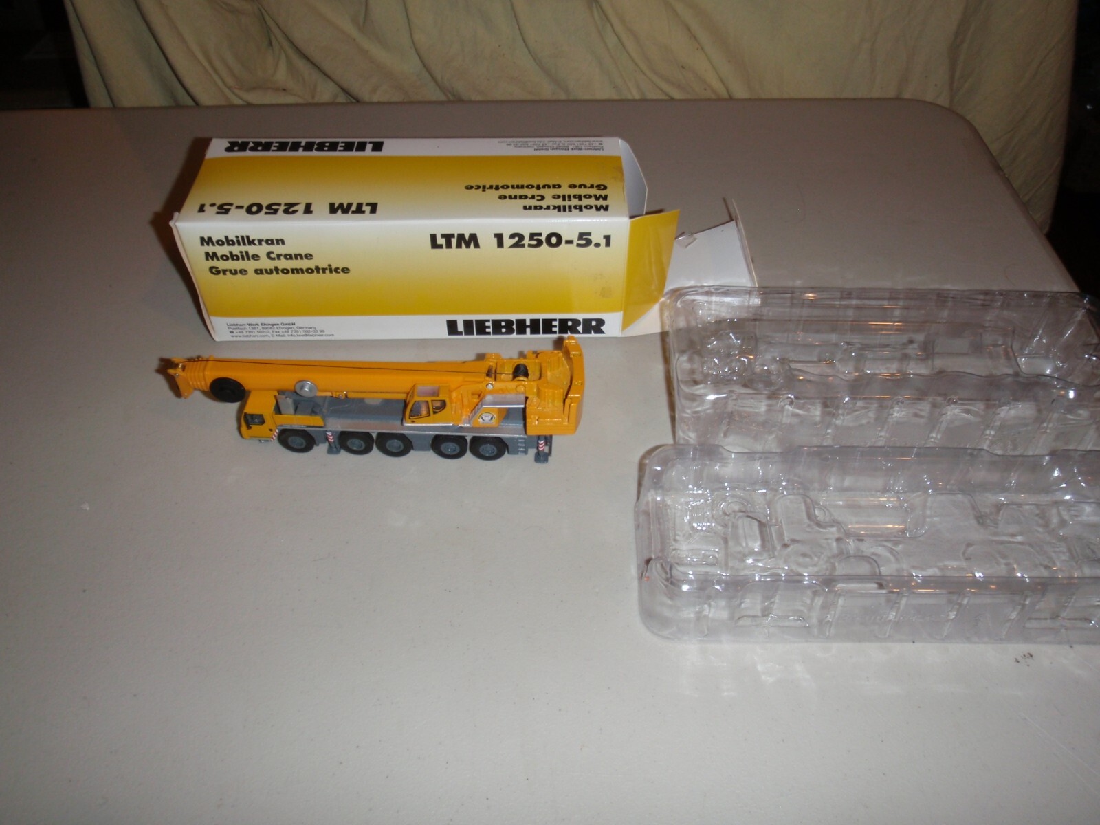 1/87 Liebherr LTM 1250-5.1 Mobilkran Mobile Crane Die Cast Complete