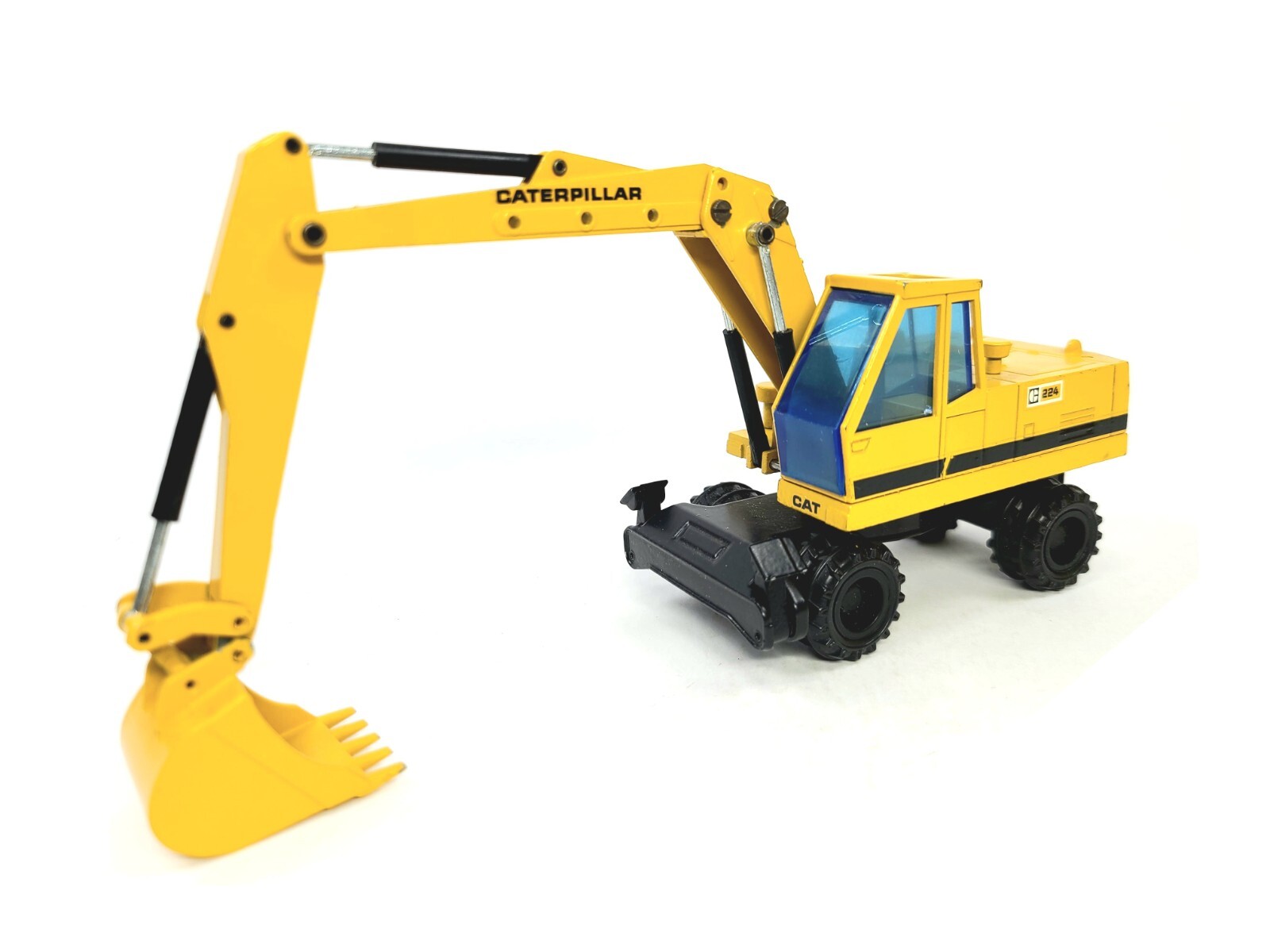 Caterpillar Cat 224 Wheeled Excavator – NZG 1:50 Scale Diecast Model #259