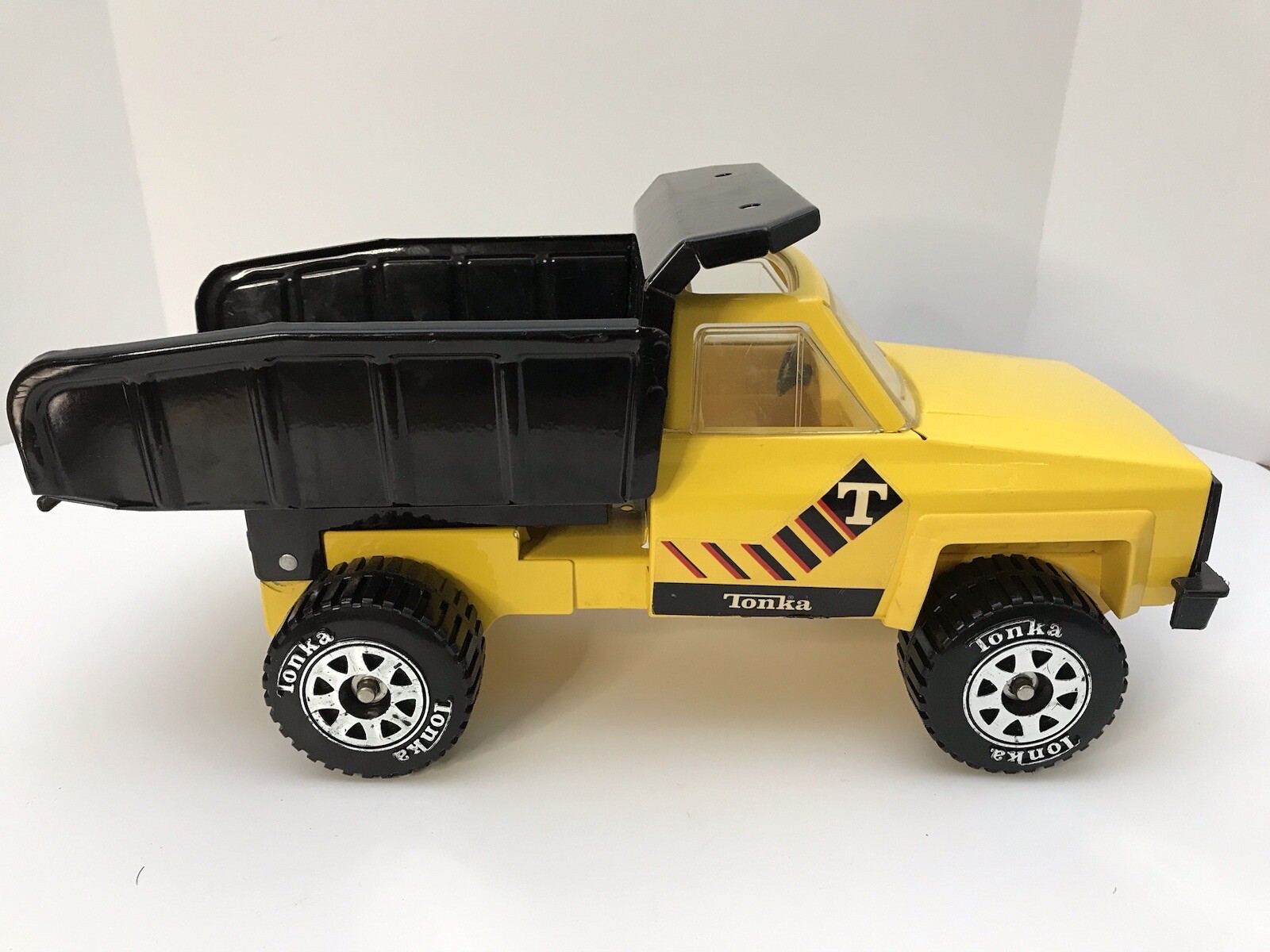 1983 Tonka Pickup Dump Truck 51070 Pressed Steel Vintage Metal Toy Made in USA