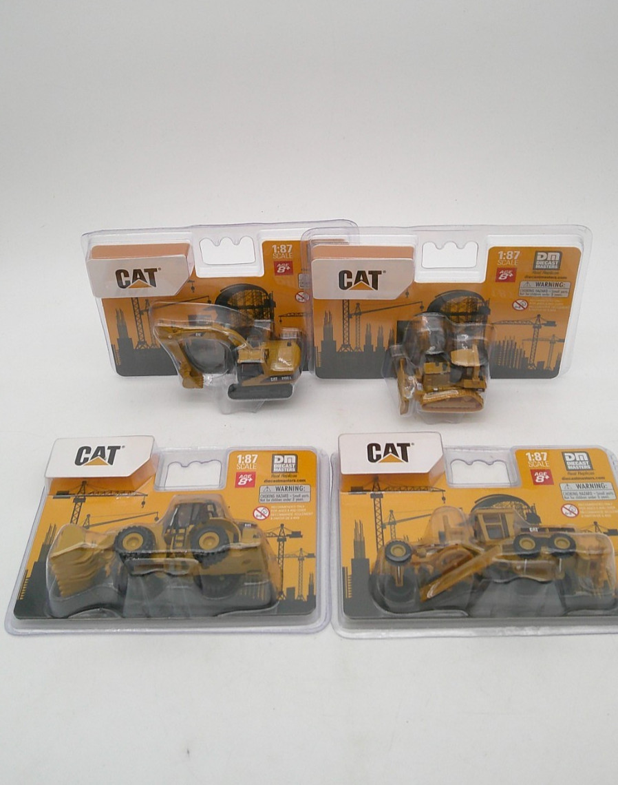 NEW Lot of 4 CAT 1:87 Scale Die Cast Real Replicas Wheel Loader, Excavator &More