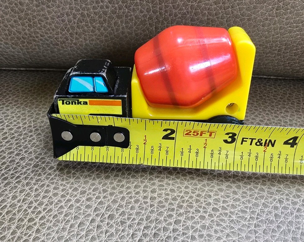Tonka Wooden Toys 2015 Cement Truck Black Red Yellow 3.25 inches Used