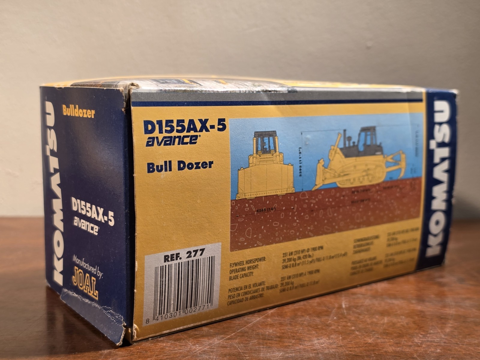 W/ BOX Komatsu D155AX-5 Avance Bulldozer Open Cab 1:50 By Joal