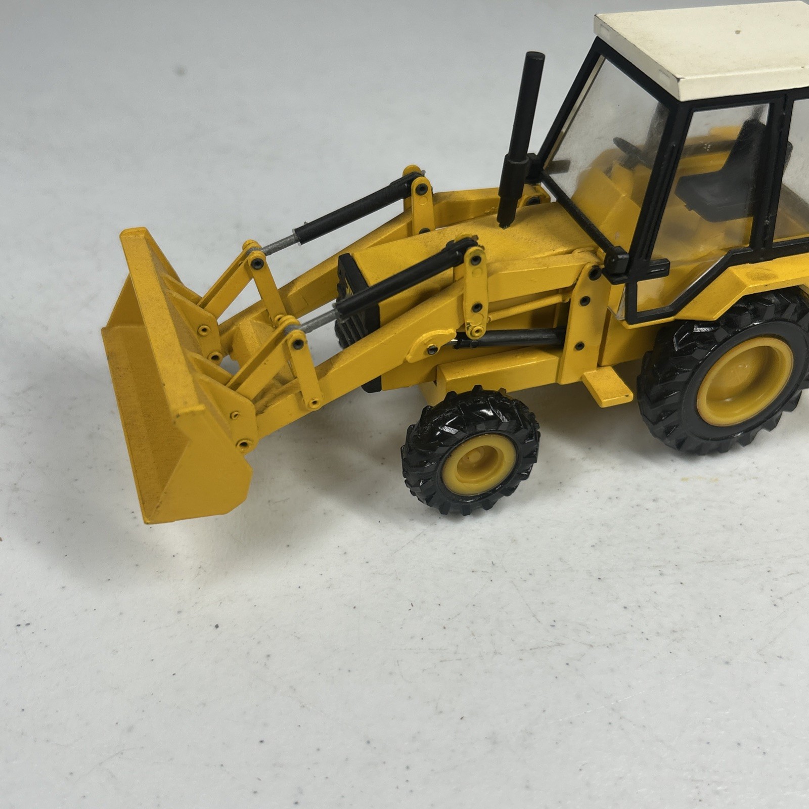 NZG #2771 JCB 1400B Excavator Loader In Box Great Condition