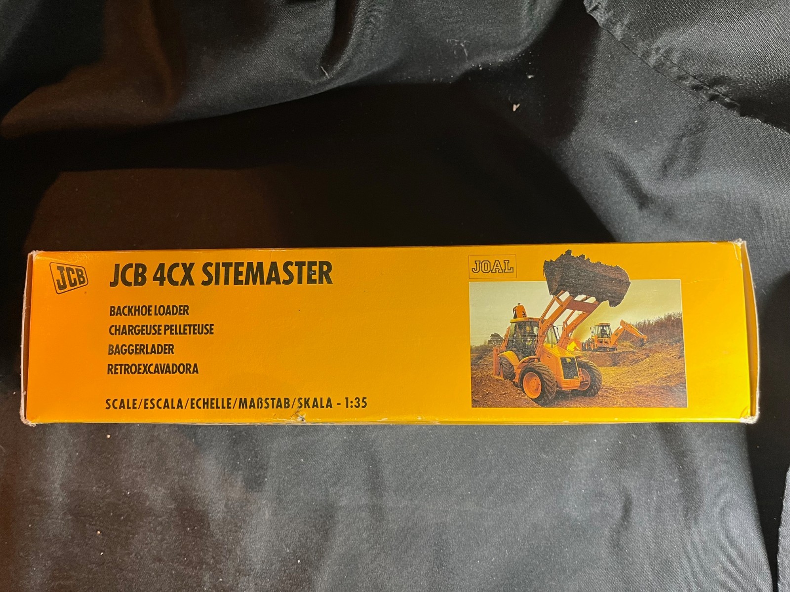 Joal 175 JCB 4CX Sitemaster Backhoe Loader 1:35 Scale