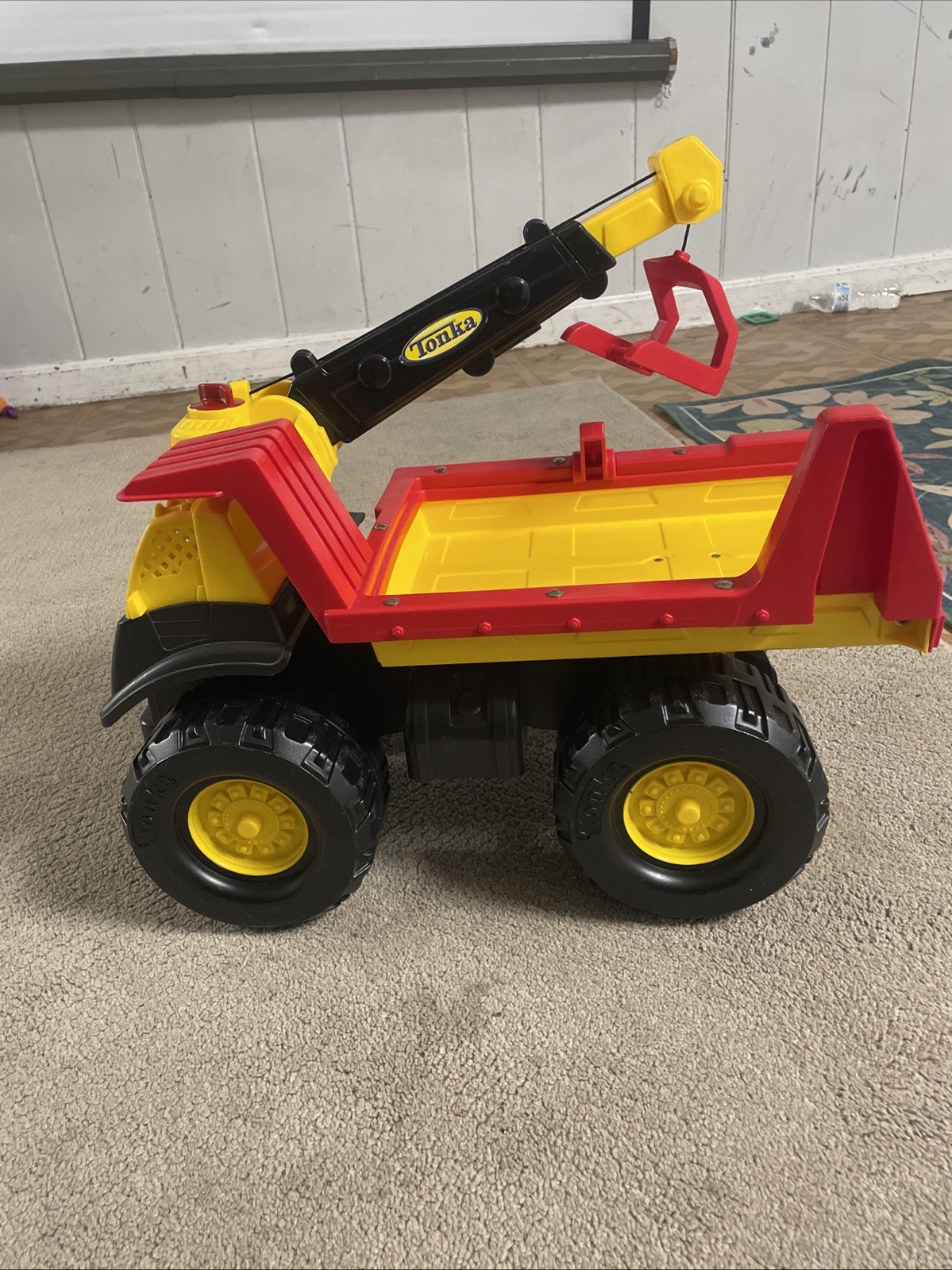 2005 Toughest Mighty Tonka Metal Bed – Crane Dump truck – *Rare / Hard To Find*