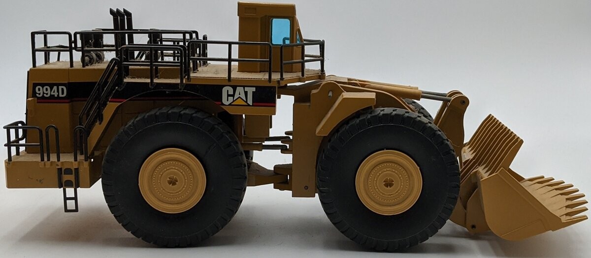 NZG 478 1:50 Cat 994D Wheel Loader/Box