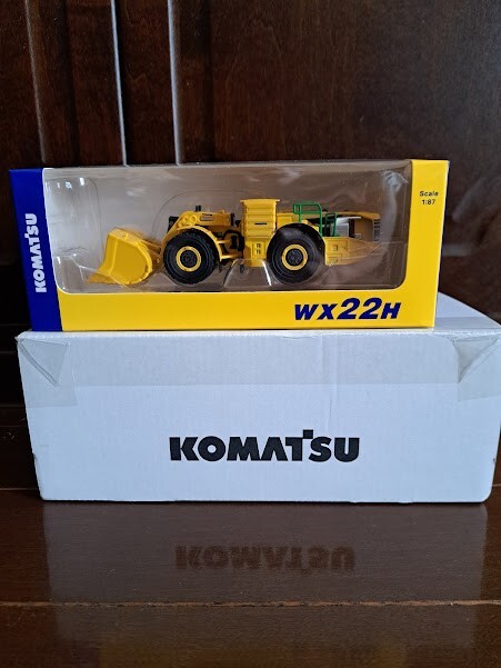 Komatsu Official Diecast Model Load Haul Dump WX22H 1:87 From Japan
