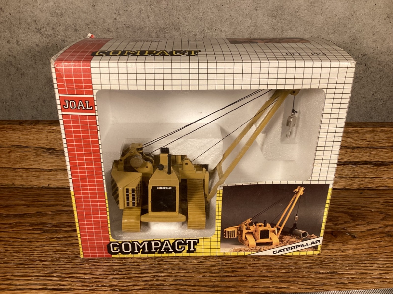 JOAL CATERPILLAR CAT 591 PIPELAYER #224 SCALEC1:50 DIECAST NEW IN BOX
