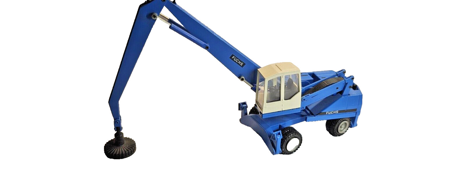 Conrad 2842 Fuchs MHL350 Excavator with Magnet – 1/50 Die-cast MIB