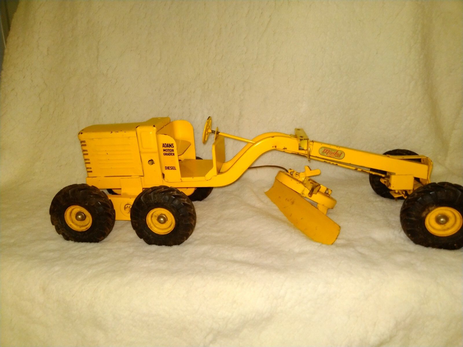 Vintage 1950’s Doepke Adams Motor Grader Diesel Yellow