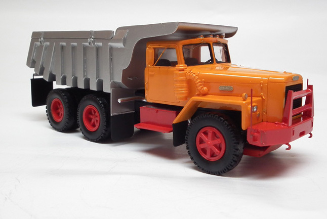1/50 Sicard T-6456 Dump Truck – High Quality Resin KIT by Fankit Models