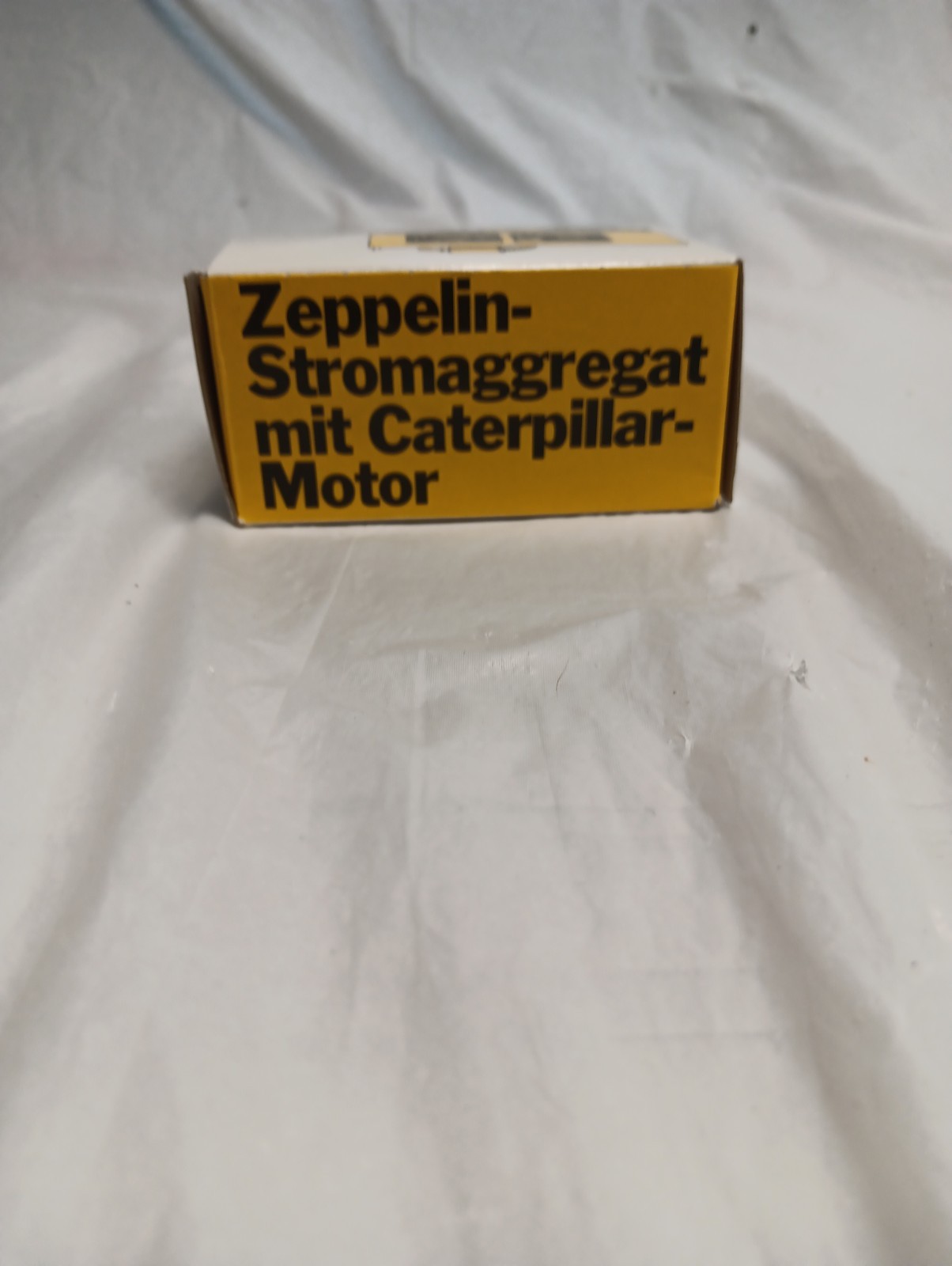 NZG 210 1:50 Caterpillar Generator Set w/CAT Diesel Engine #98