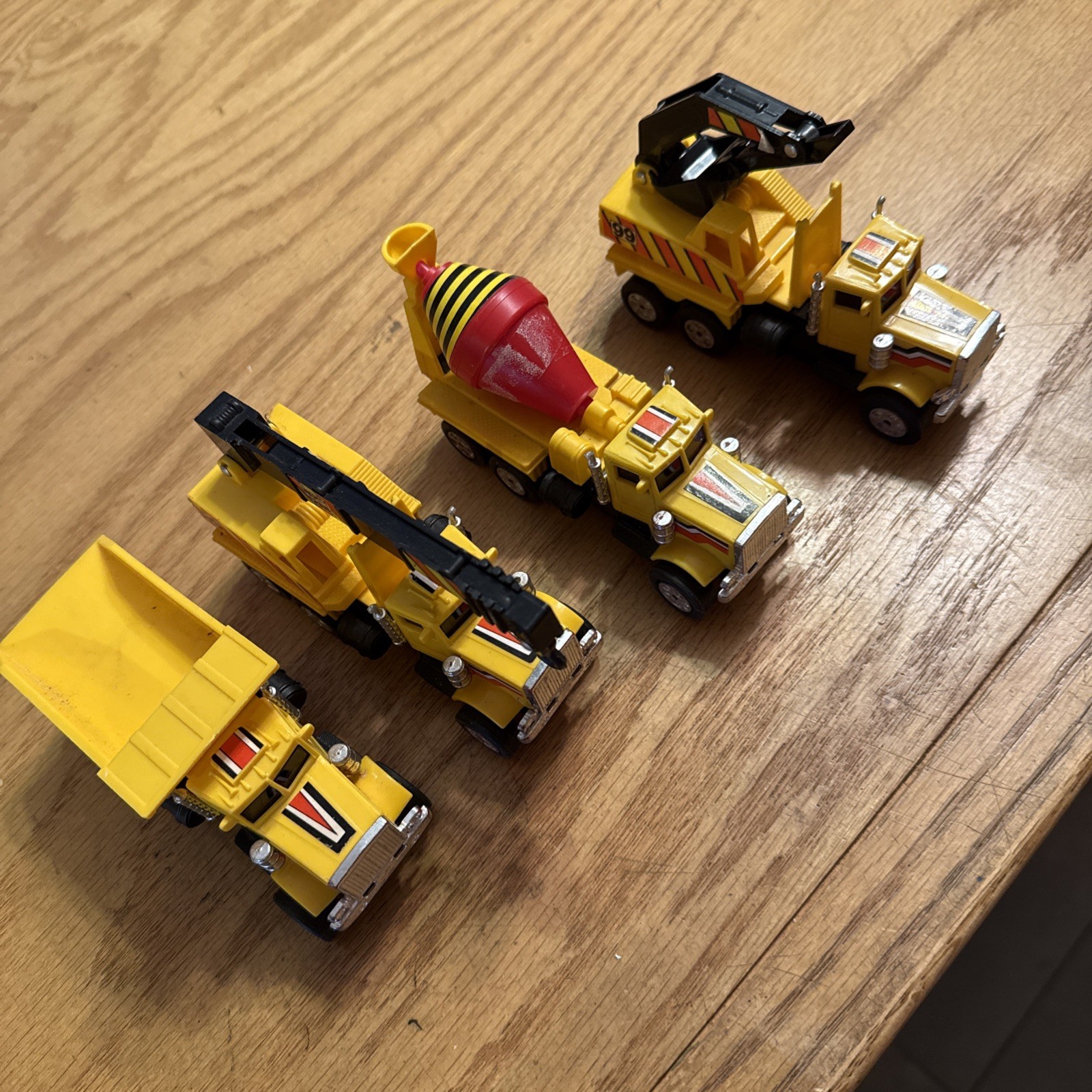 Lot Of 4 Plastic Friction Powered Construction Vehicles 4 1/2” Long