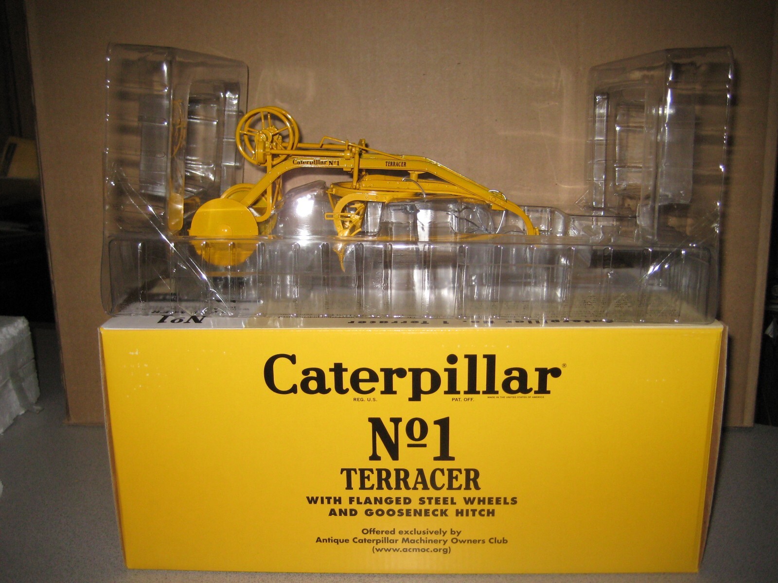 CATERPILLAR CAT No 1 TERRACER ACMOC NEW IN BOX 1/16
