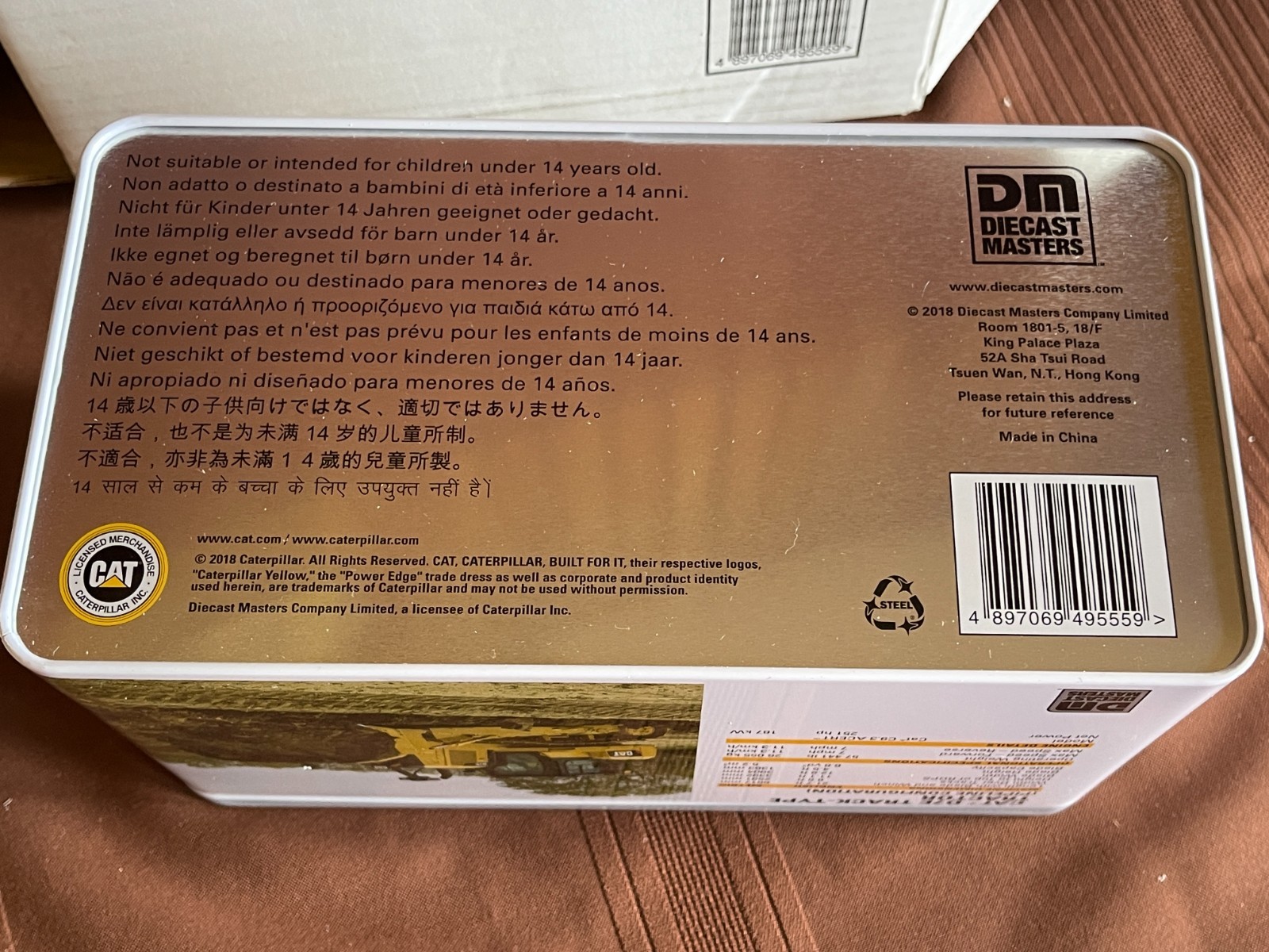 DM Cat D7E Track-Type Tractor Pipeline Configuration Diecast Master 85555 1:50