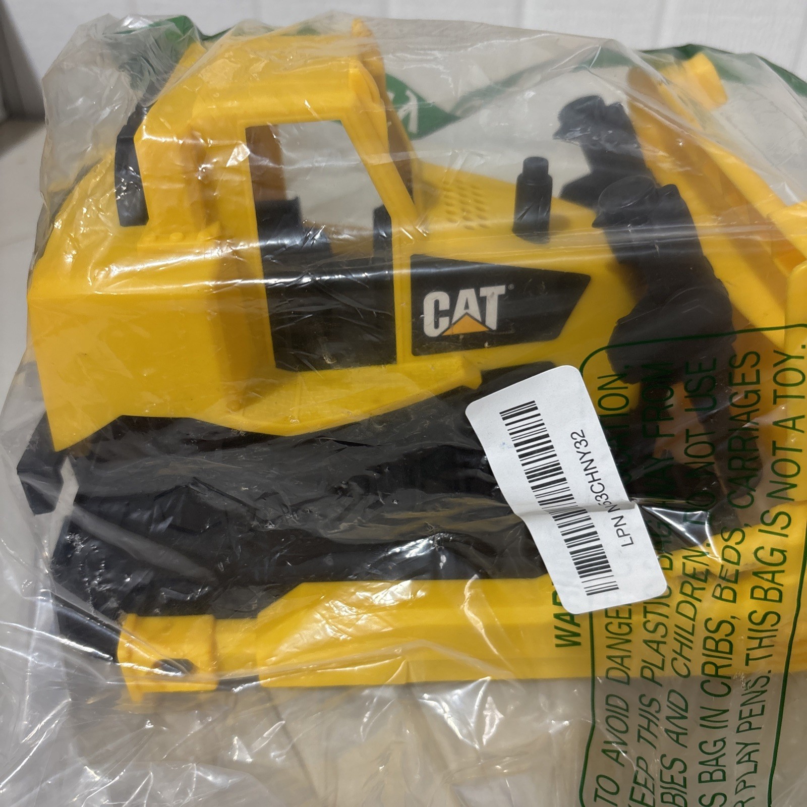 CATERPILLAR – CAT Plastic Toy – BULLDOZER 10” – COLLECTIBLE