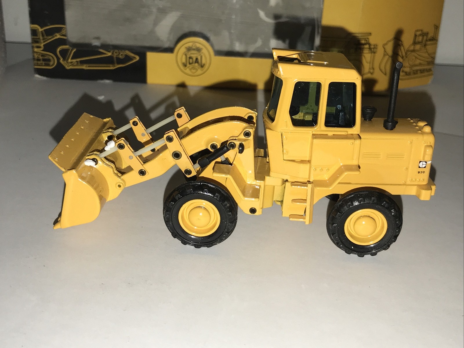 Joal Compact 1/50 Scale Caterpillar Cat 920 Wheel Loader Toy REF #214 In Box