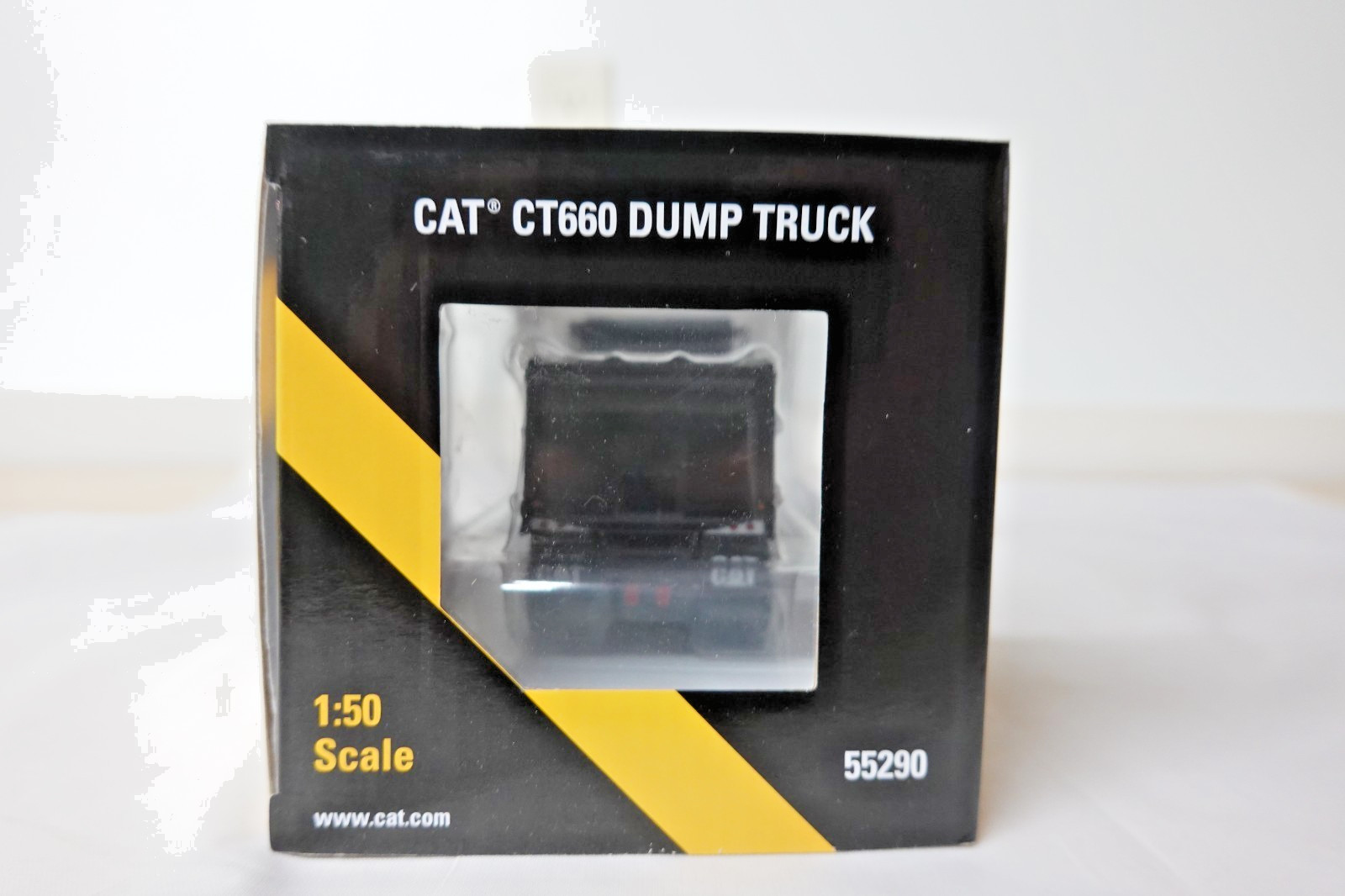 NORSCOT 55290 CAT CT660 DUMP TRUCK 1:50 SCALE N.I.B