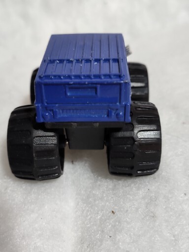 1998 SOMA SURVIVAL MIGHTY WHEELS HUMMER TRUCK 4.5″ DIECAST METAL With Side Rails