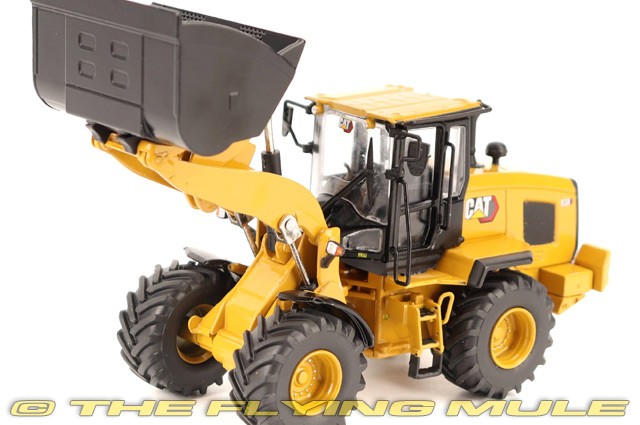 Diecast Masters 1:50 938 Wheel Loader