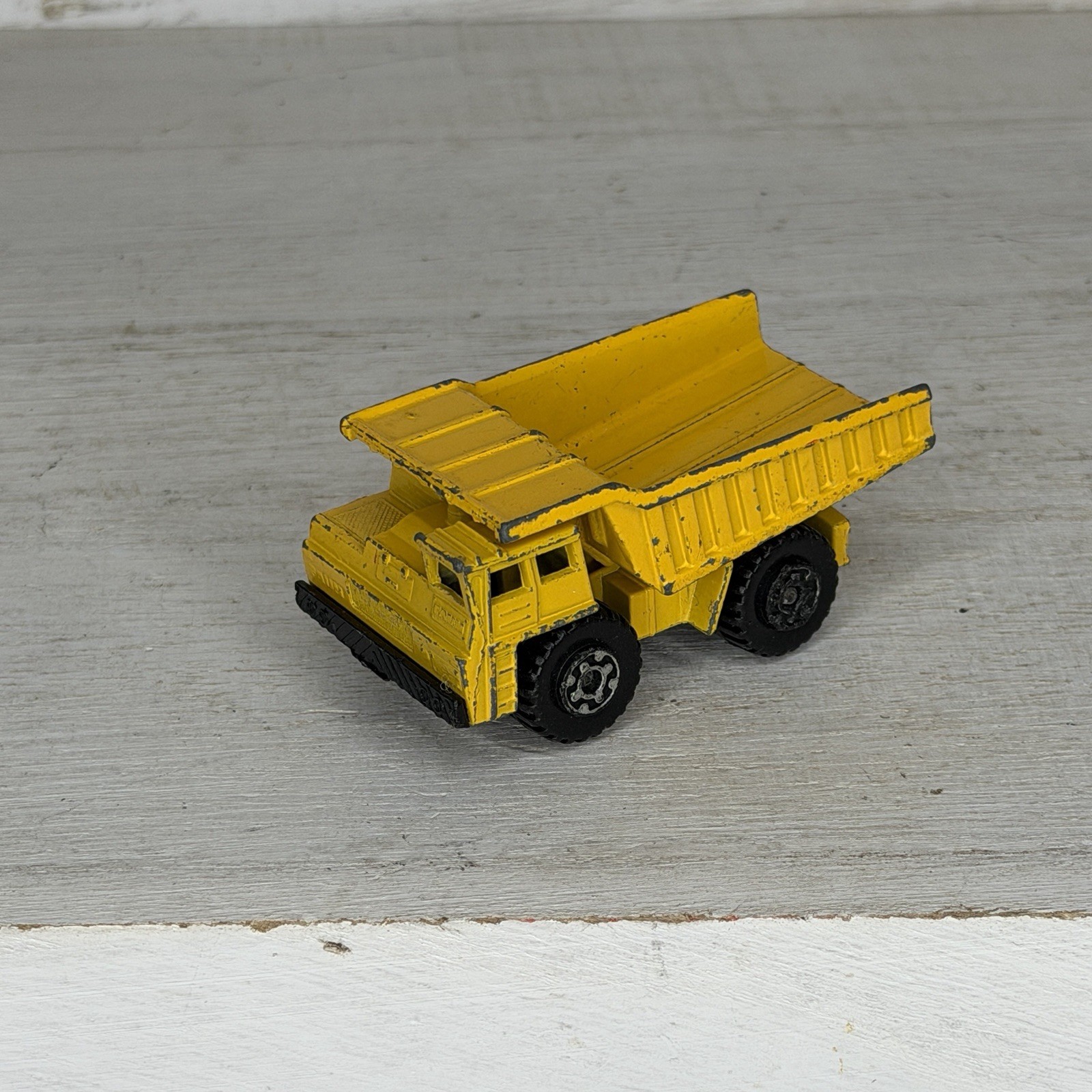 Vintage 1976 Matchbox Lesney Superfast #58 Faun Dump Truck FC