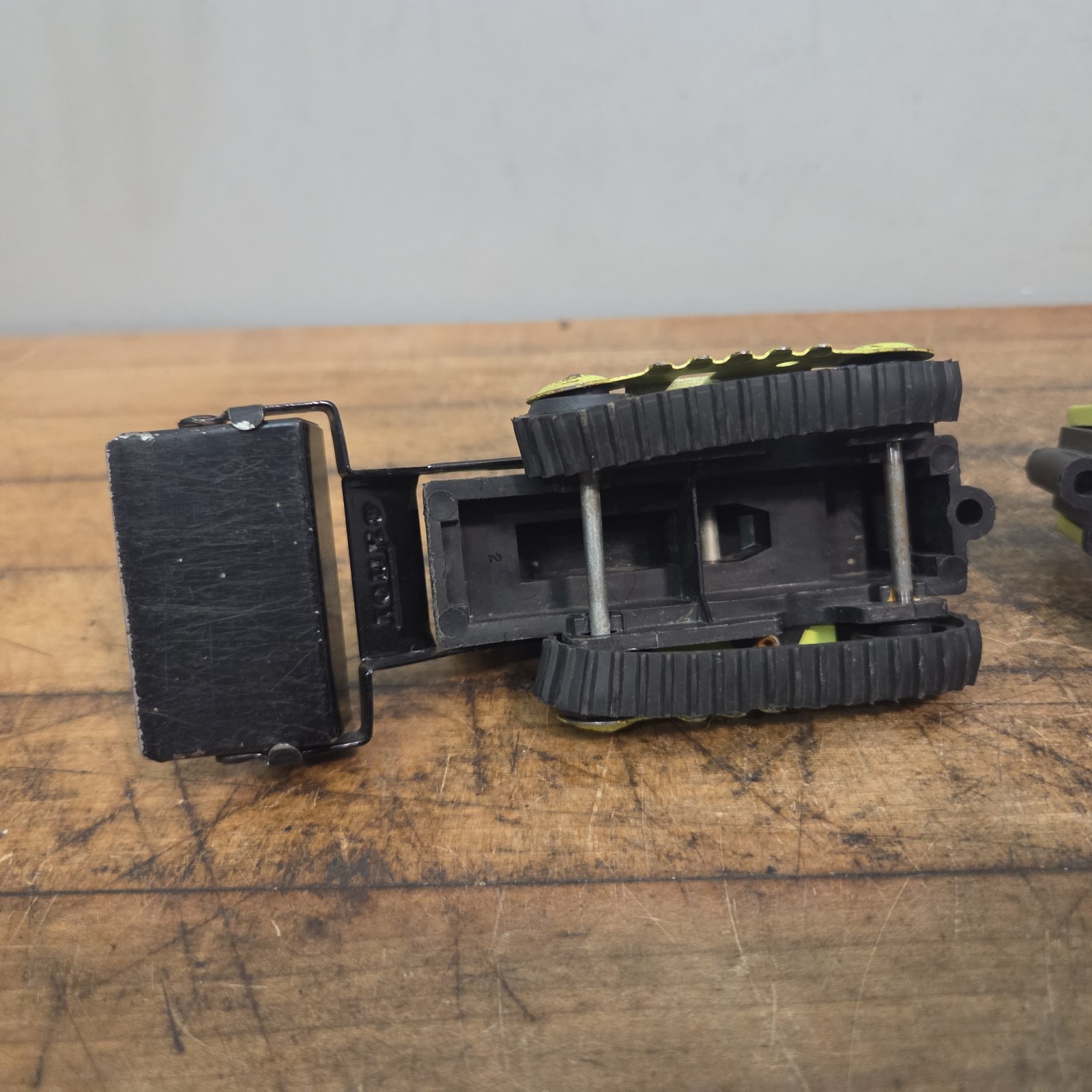 2 Vintage 1970s Tonka Green & Black Mini 1:43 Bulldozer Front End Loader 5.5”