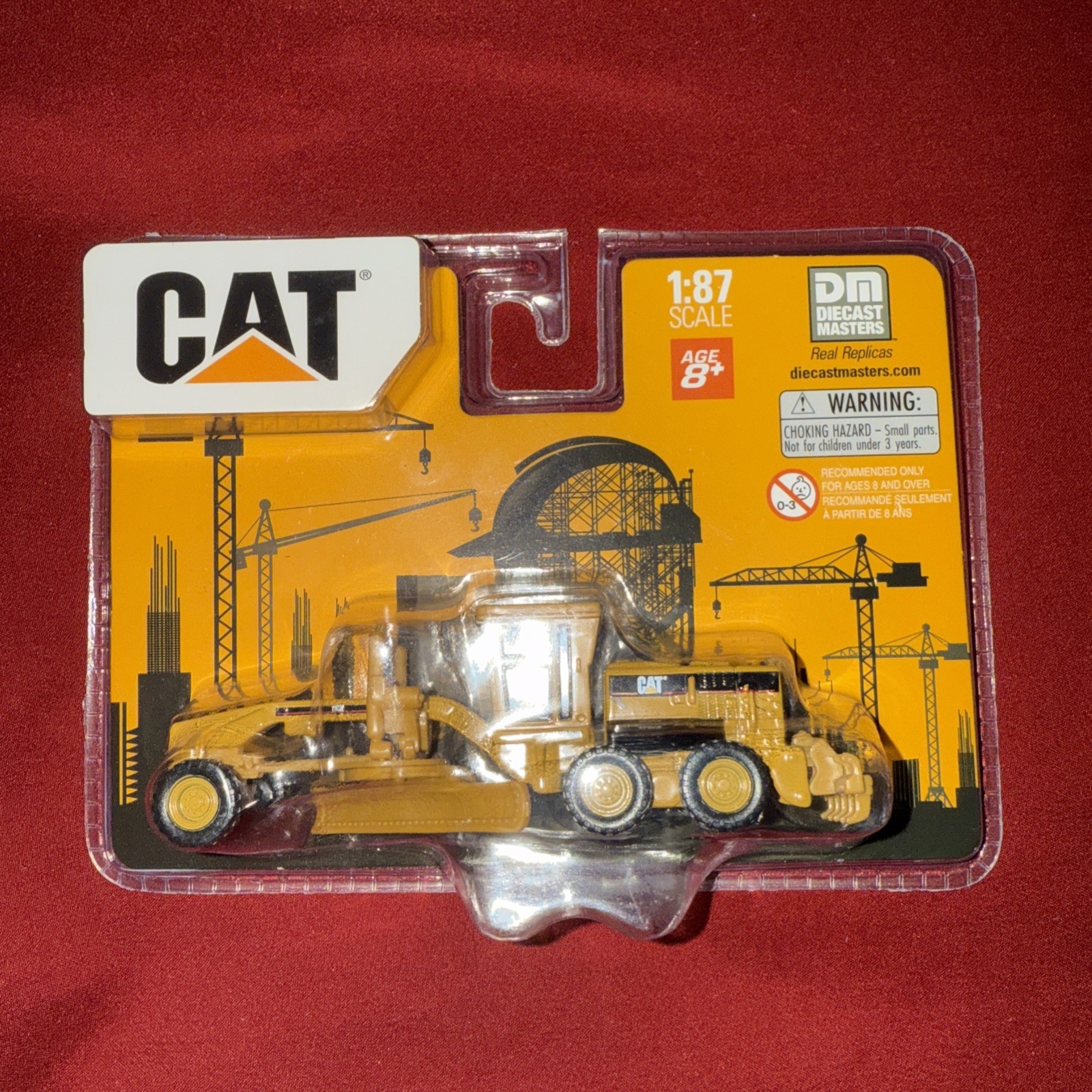 Diecast Masters 84403 Cat 163H Motor Grader 1/87 Scale Model