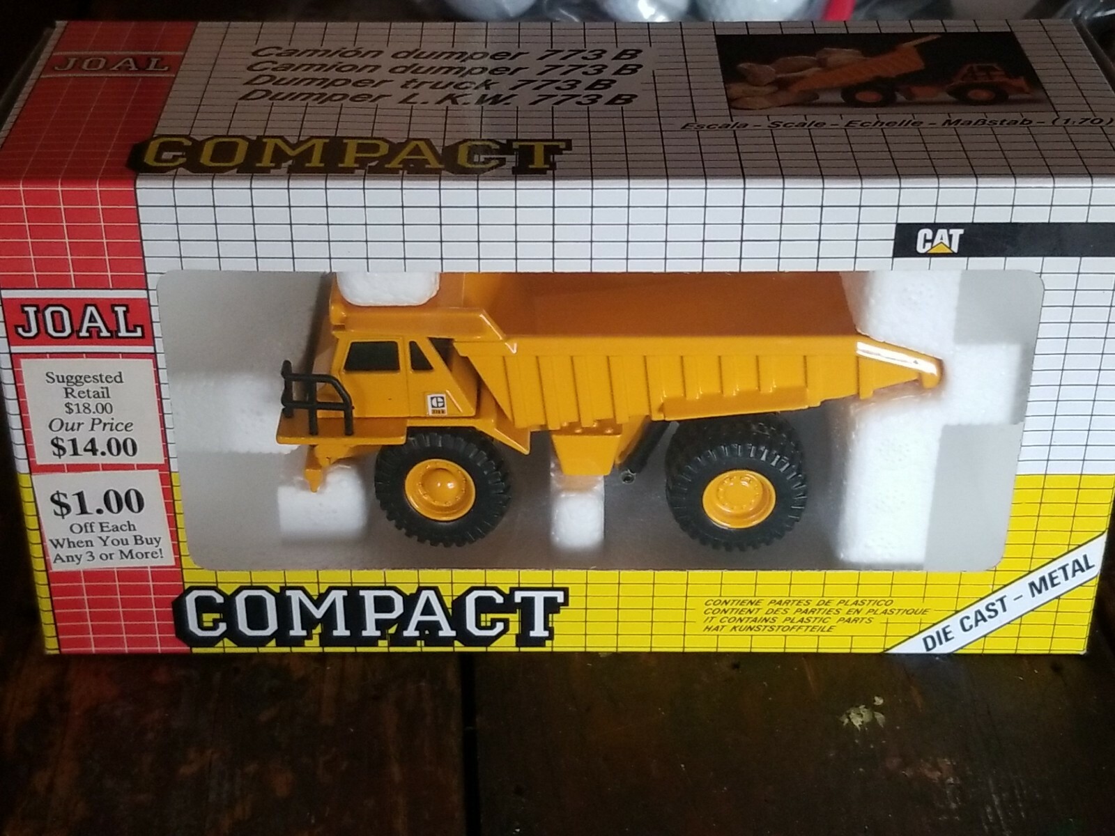 JOAL 223 COMPACT CATERPILLAR DUMPER TRUCK 773-B 1:70 Die Cast w/box NEW