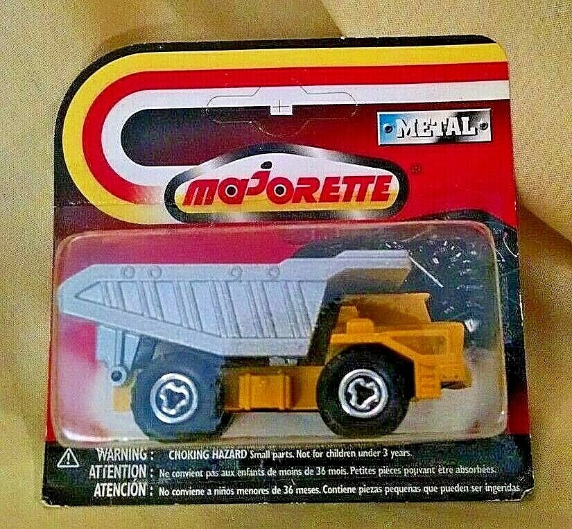 Majorette NOS Construction Benne Carriere Dump Truck 1:100 274 Die Cast Yellow