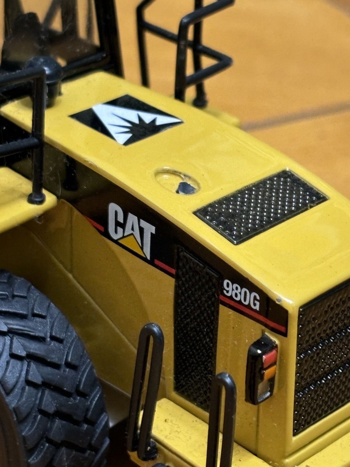 CAT 980G Wheel Loader Truck Diecast Construction Toy Norscot Collectible Read