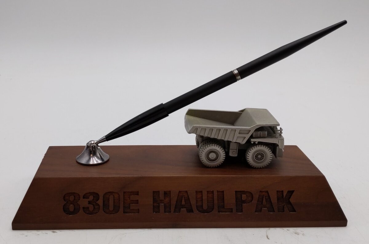 Precision Pewter-Craft 1:100 Pewter 830E Haulpak Desk Pen & Display JHM CO. EX