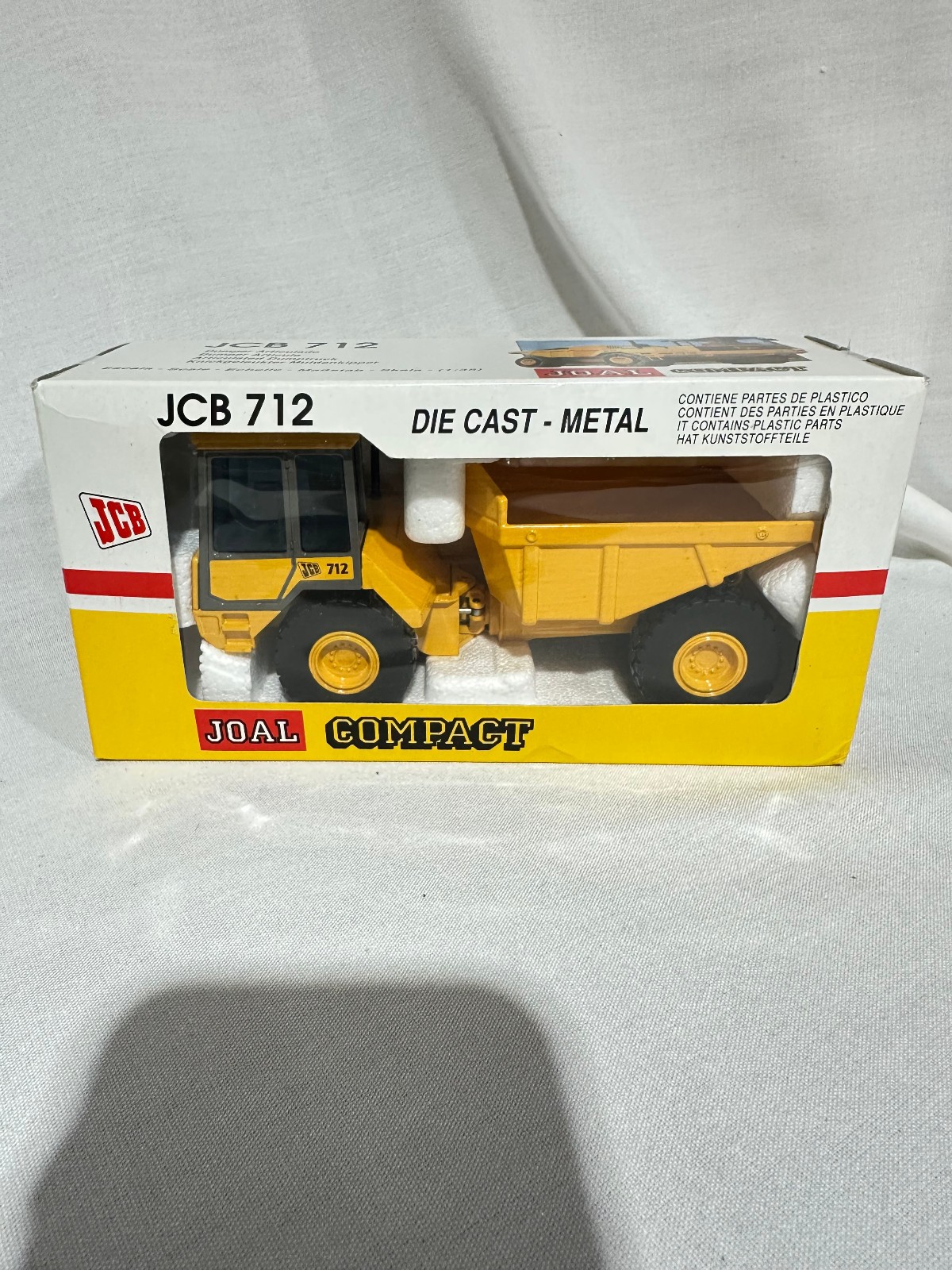 JCB 712 Articulated Dumptruck By Joal 1/35th Scale